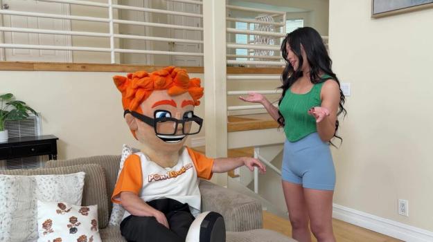 [PornDudeCasting] Phoebe Kalib Models Clothes and What’s Beneath for Porn Dude
